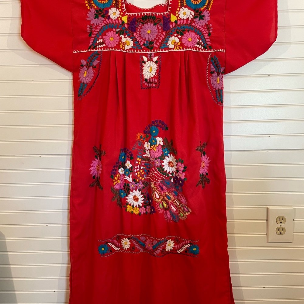 Vintage Handmade Embroidered Oaxaca Mexican Dress